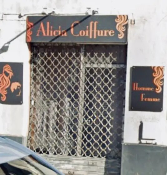 Retail in Villeurbanne for lease Building Photo- Image 1 of 3