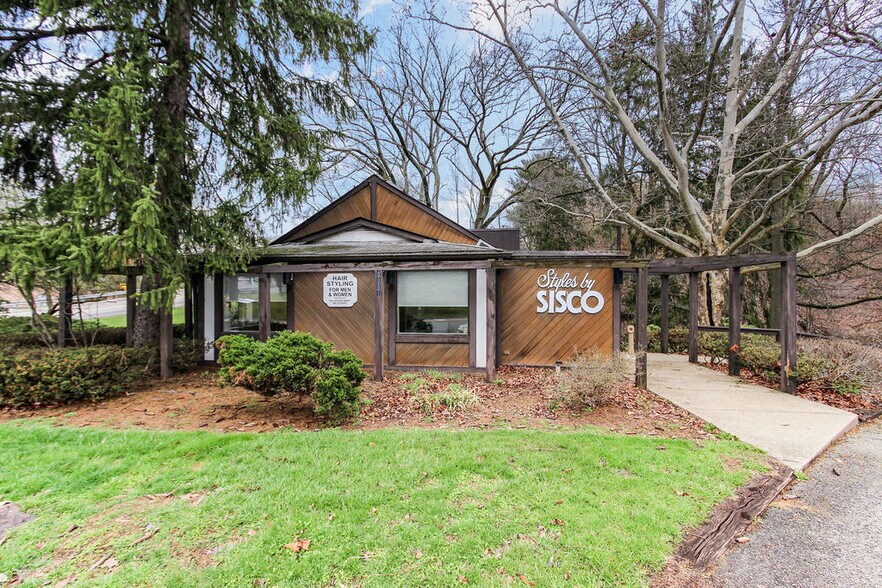 4351 Old William Penn Hwy, Monroeville, PA à vendre - Photo du bâtiment - Image 2 de 38