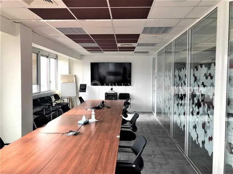 Office in Fontenay-sous-Bois for lease - Interior Photo - Image 3 of 6