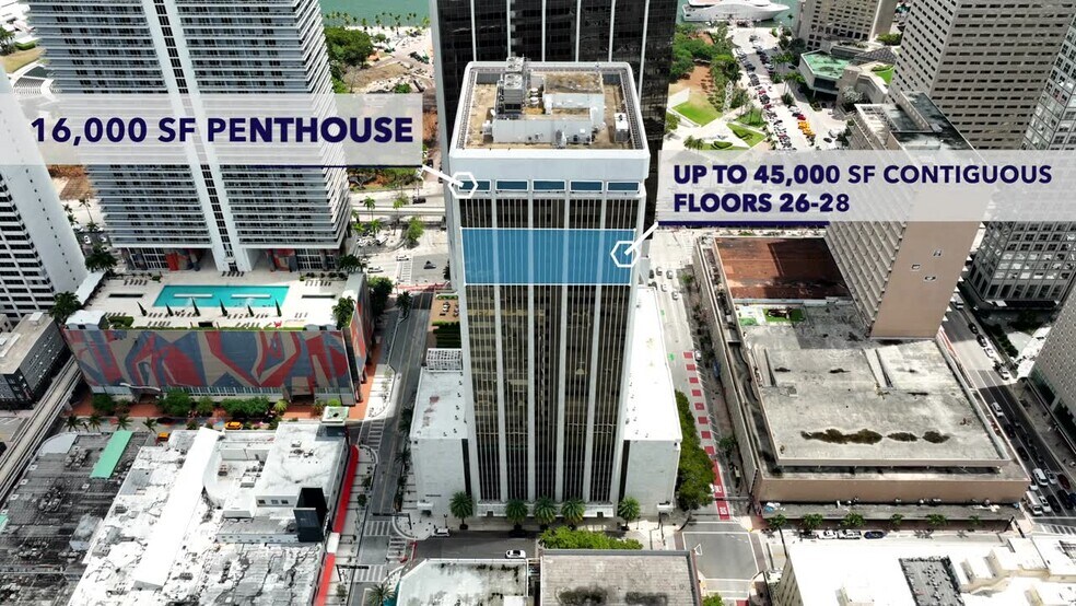 1 SE 3rd Ave, Miami, FL à louer - Vidéo sur l’inscription commerciale - Image 2 de 22