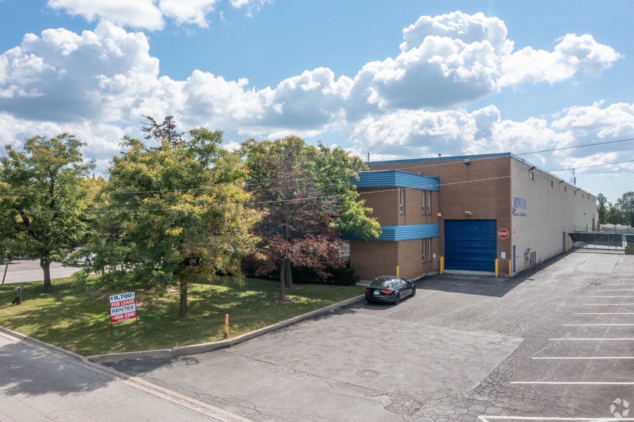 215 Doughton Rd, Vaughan, ON for sale Primary Photo- Image 1 of 1