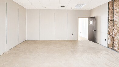 511 Linden Ave, Pocomoke City, MD for lease Interior Photo- Image 2 of 5