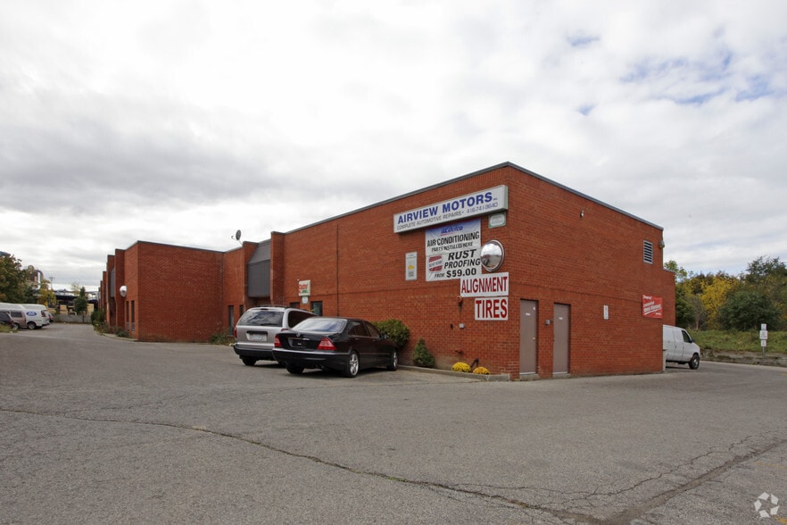 50 Airview Rd, Toronto, ON for lease - Building Photo - Image 3 of 3