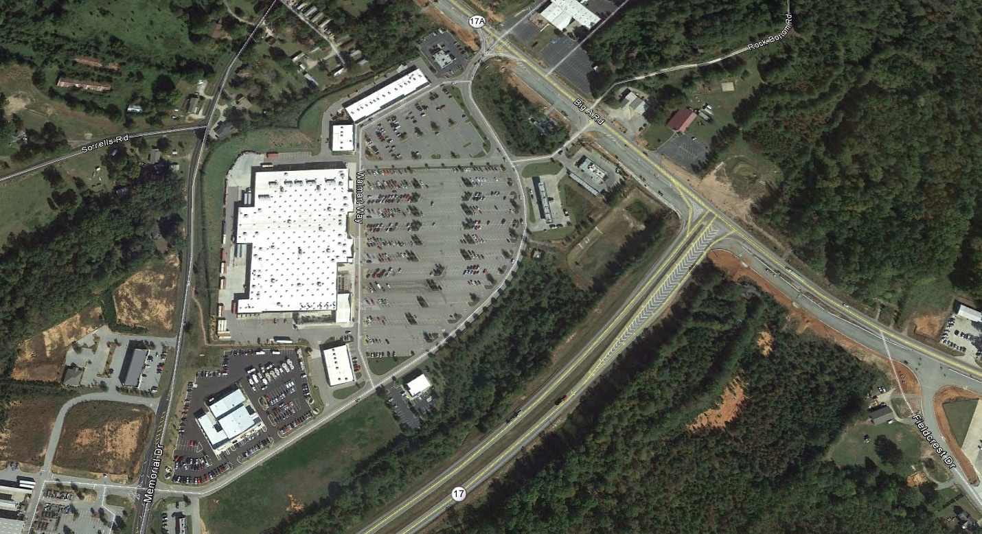 Majik Way Private Dr, Eastanollee, GA for lease Primary Photo- Image 1 of 2