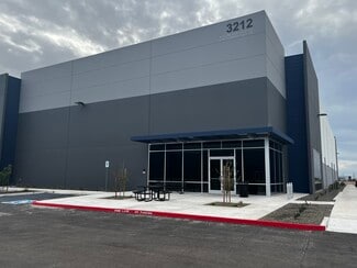 Plus de détails pour NWC Elliot Rd & Signal Butte Rd, Mesa, AZ - Industriel à louer