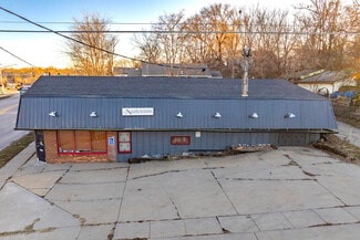 More details for 1964 Indianola Ave, Des Moines, IA - Office for Sale