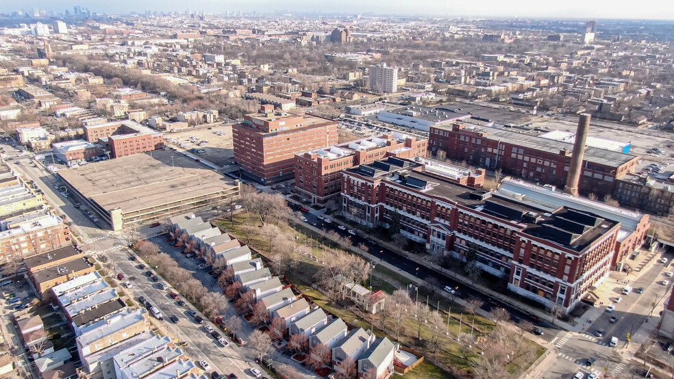 Homan Square Portfolio portfolio of 4 properties for sale on LoopNet.ca - Aerial - Image 3 of 8