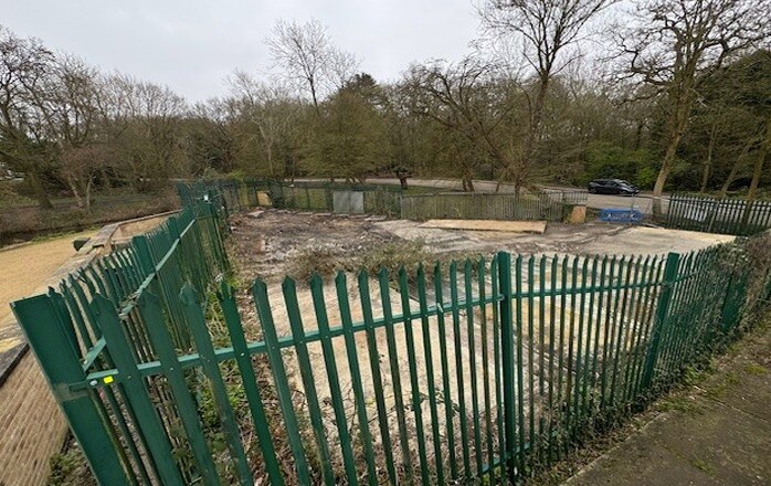 Charter Rd, Woodford Green à louer - Photo du bâtiment - Image 2 de 3
