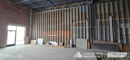 1085-1115 W Bagley Rd, Berea, OH for lease Interior Photo- Image 2 of 3