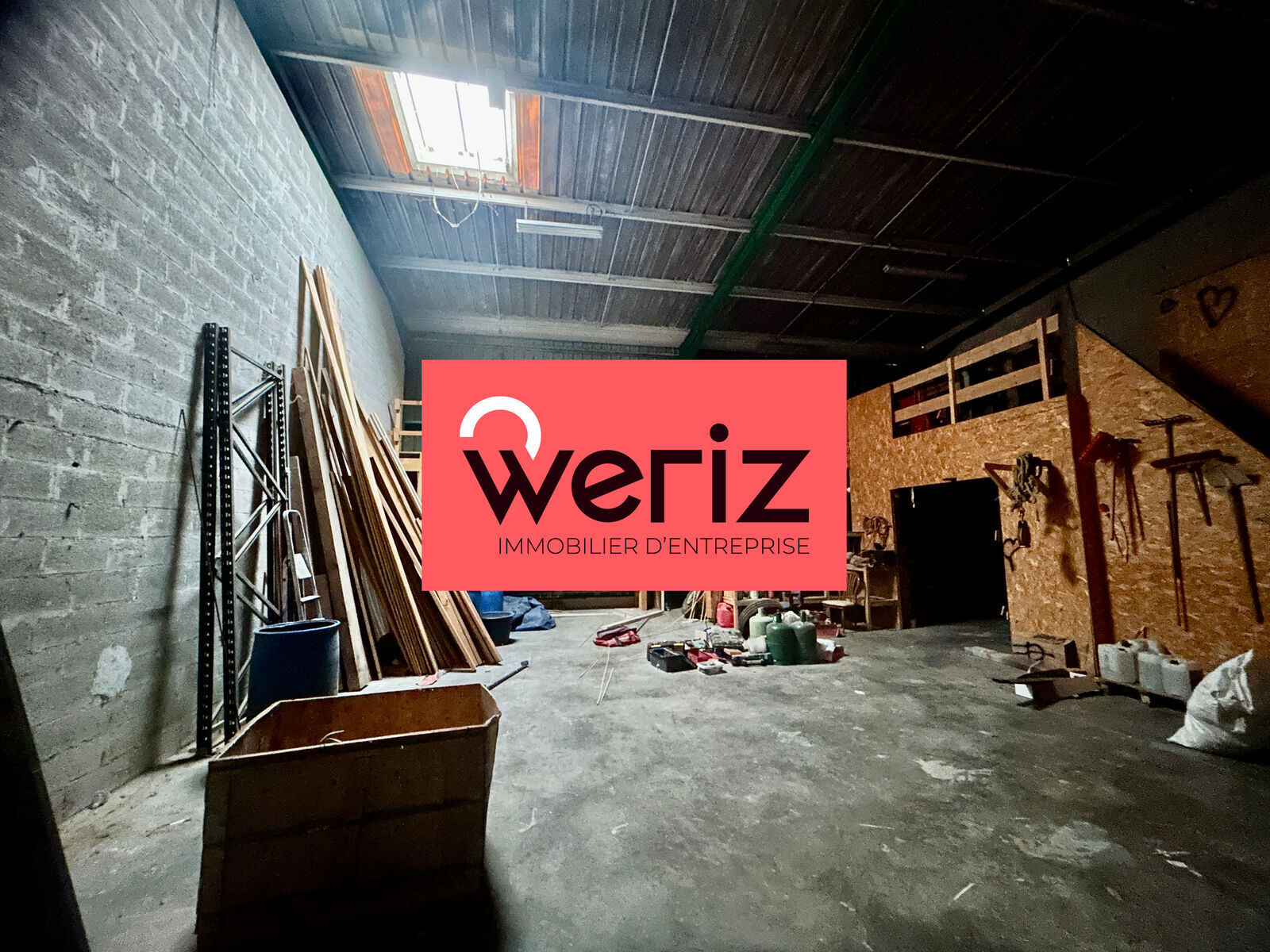 75 Chemin Des Valladets, Éguilles à louer Photo du bâtiment- Image 1 de 5