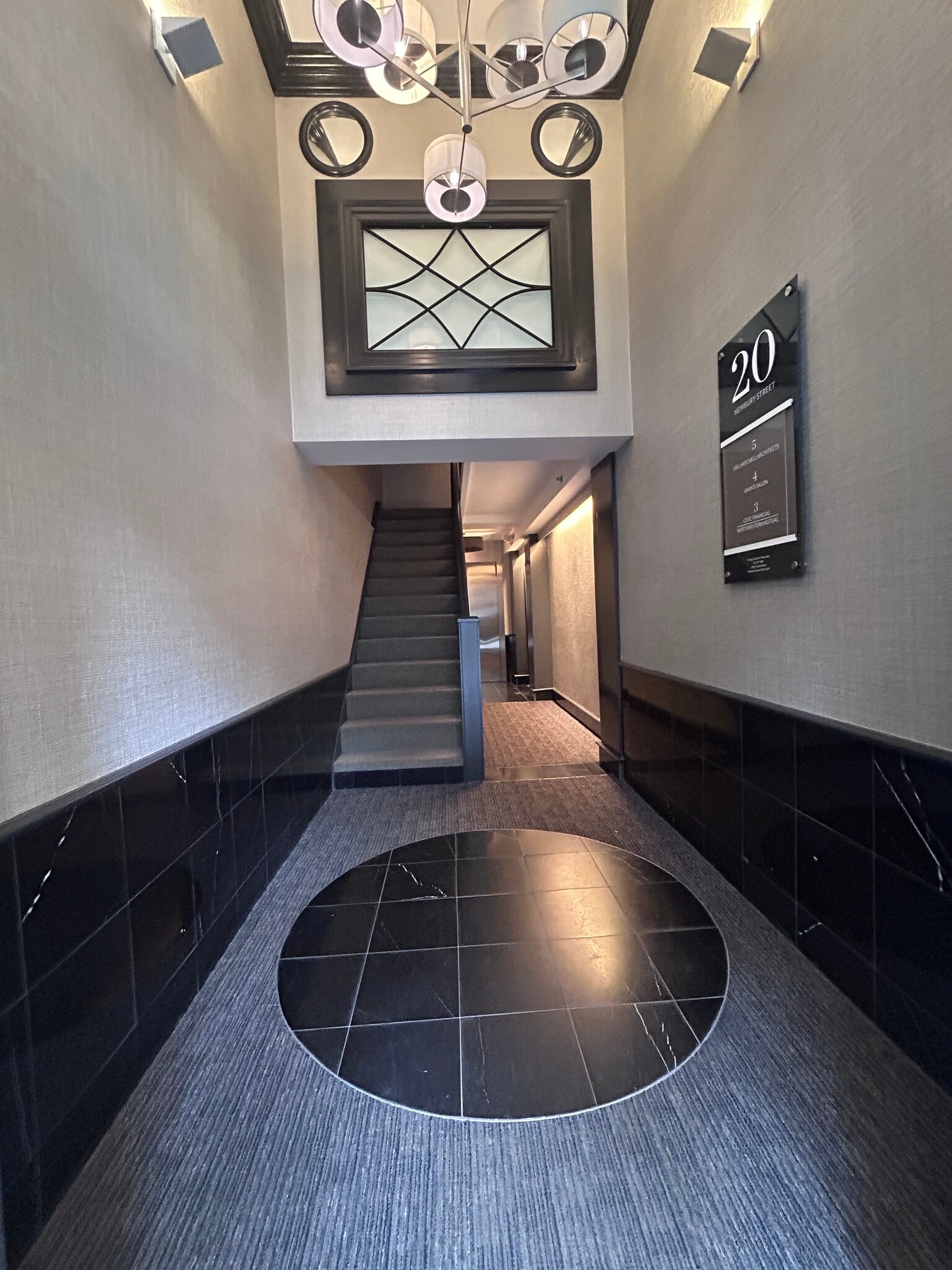 20 Newbury St, Boston, MA for lease Lobby- Image 1 of 4