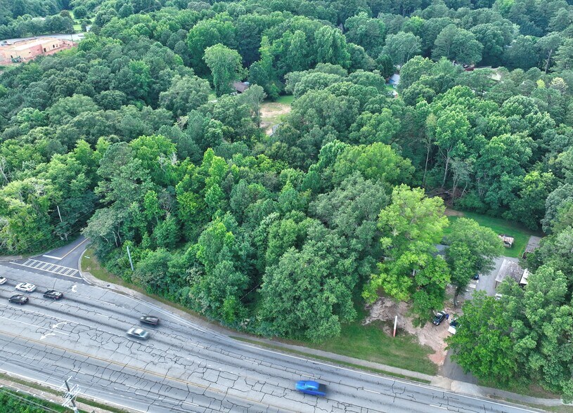 3475 Crane Dr SW, Marietta, GA à louer - Photo du bâtiment - Image 2 de 11