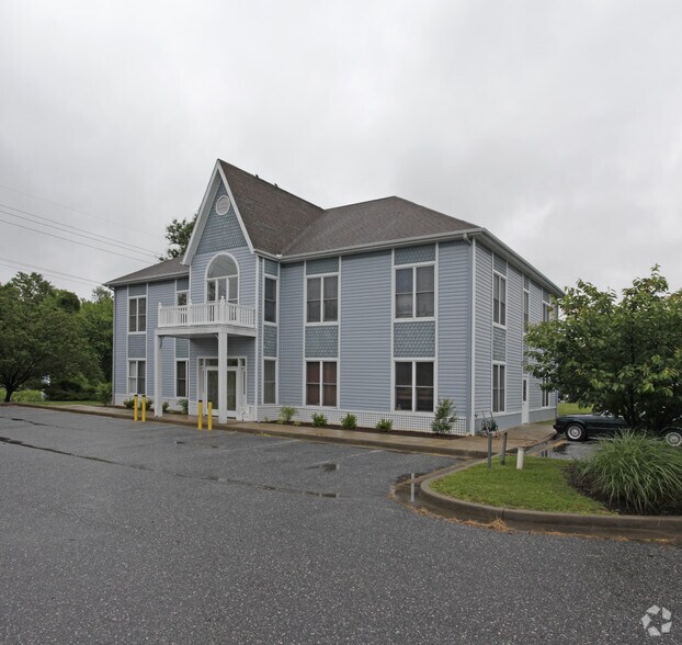 102 St Claire Pl, Stevensville, MD à louer - Photo du bâtiment - Image 2 de 9