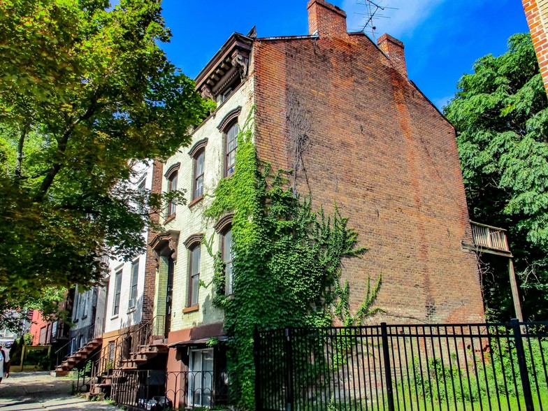 31 Clinton Ave, Albany, NY à vendre - Photo du bâtiment - Image 1 de 1