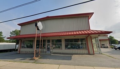 1115 Lancaster Ave, Columbia, PA for lease Interior Photo- Image 2 of 12