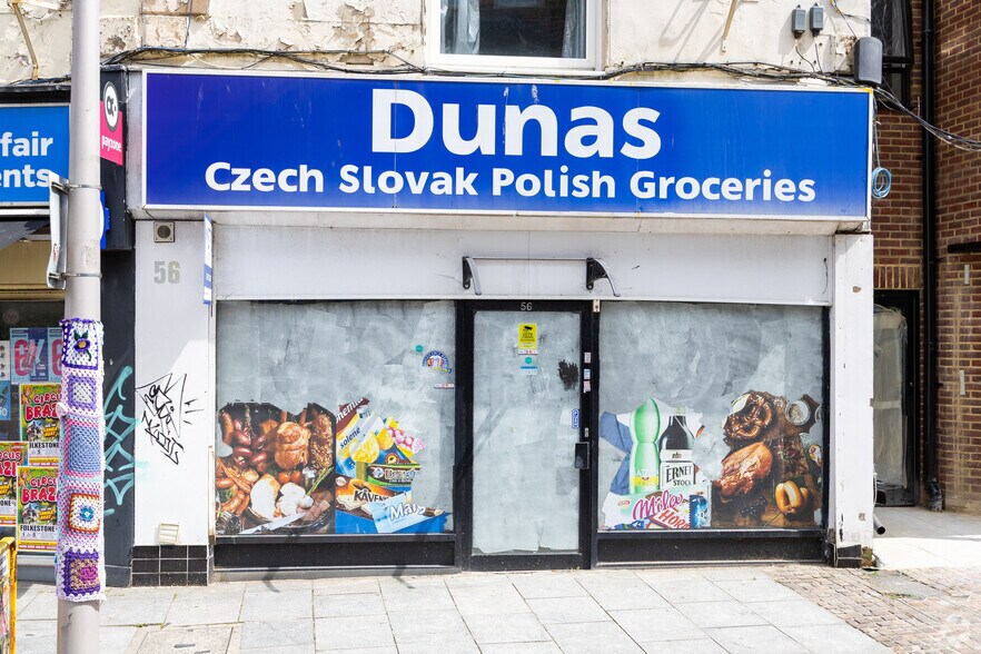 56 Guildhall St, Folkestone à louer - Photo du bâtiment - Image 2 de 2