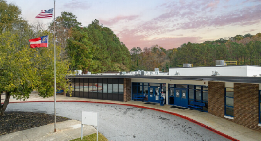 2626 Hogan Rd, Atlanta, GA à vendre - Photo du bâtiment - Image 2 de 2