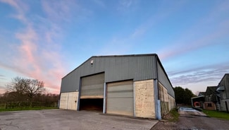 Plus de détails pour Fisherwick Rd, Lichfield - Industriel à louer