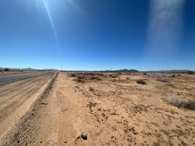 Hinkley Rd, Hinkley, CA à vendre - Photo principale - Image 1 de 5