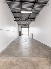 1901 NW 32nd St, Pompano Beach, FL for lease Interior Photo- Image 2 of 3