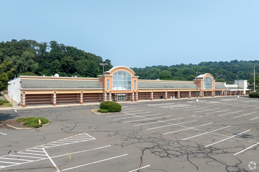 403-495 Main St, Ansonia, CT for lease - Building Photo - Image 2 of 21