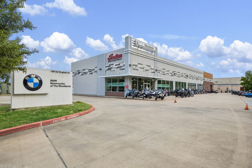 198 Ed English Dr, Shenandoah, TX for sale - Building Photo - Image 3 of 13