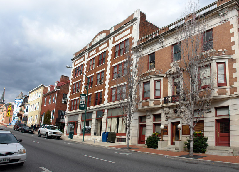 138-140 W Washington St, Hagerstown, MD for sale - Primary Photo - Image 1 of 1