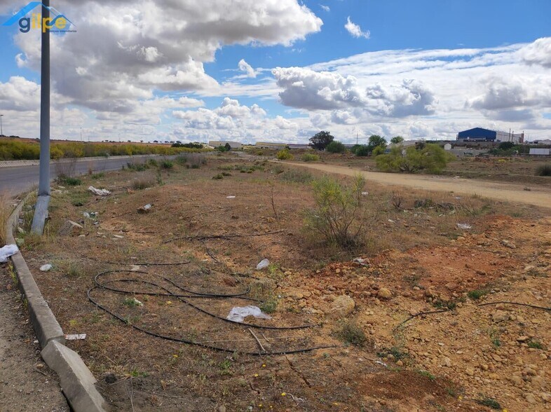 Calle de la Piedra Hincada Trece, 1, Alcalá de Guadaíra, Sevilla for lease - Site Plan - Image 3 of 5