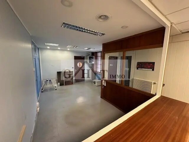 Retail in Villiers-sur-Orge for lease - Interior Photo - Image 3 of 3