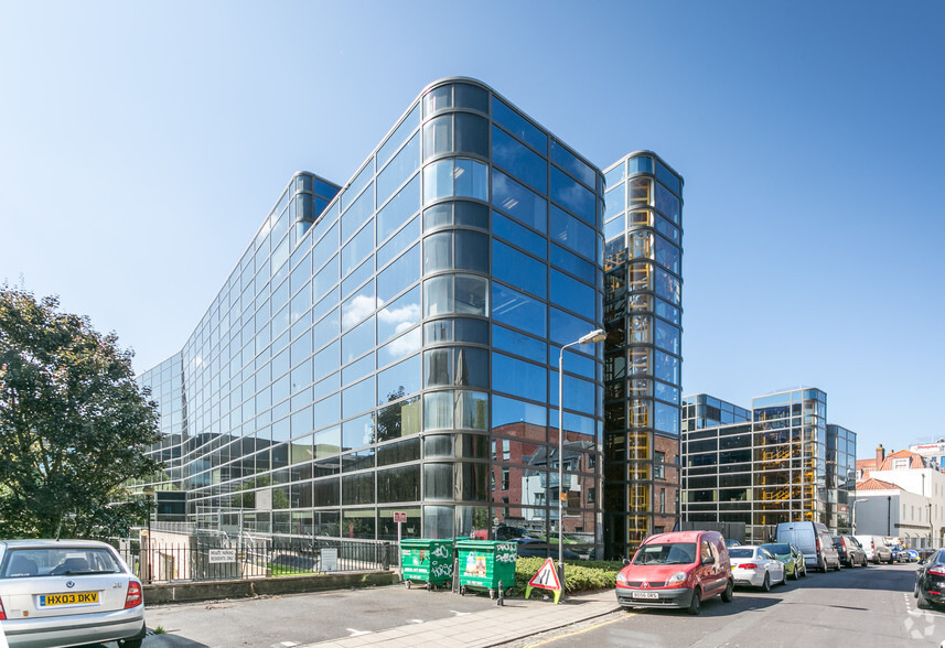 Bond St, Bristol for lease - Primary Photo - Image 1 of 10