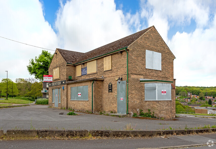 379 Leighton Rd, Sheffield for sale - Primary Photo - Image 1 of 1