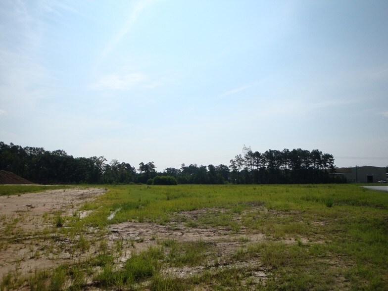 Coastal Blvd@ Hwy 25 - 7.42, Covington, LA for sale - Primary Photo - Image 1 of 2