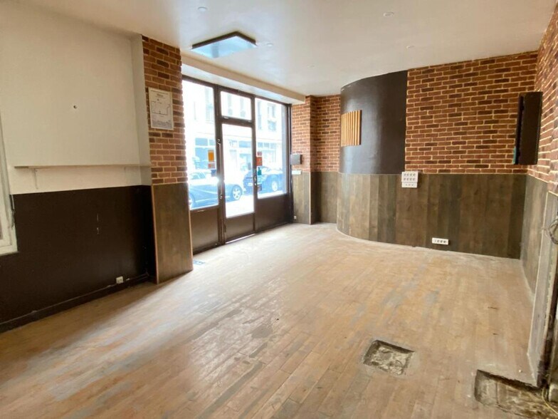 14 Rue Du Général Beuret, Paris for lease - Interior Photo - Image 2 of 7