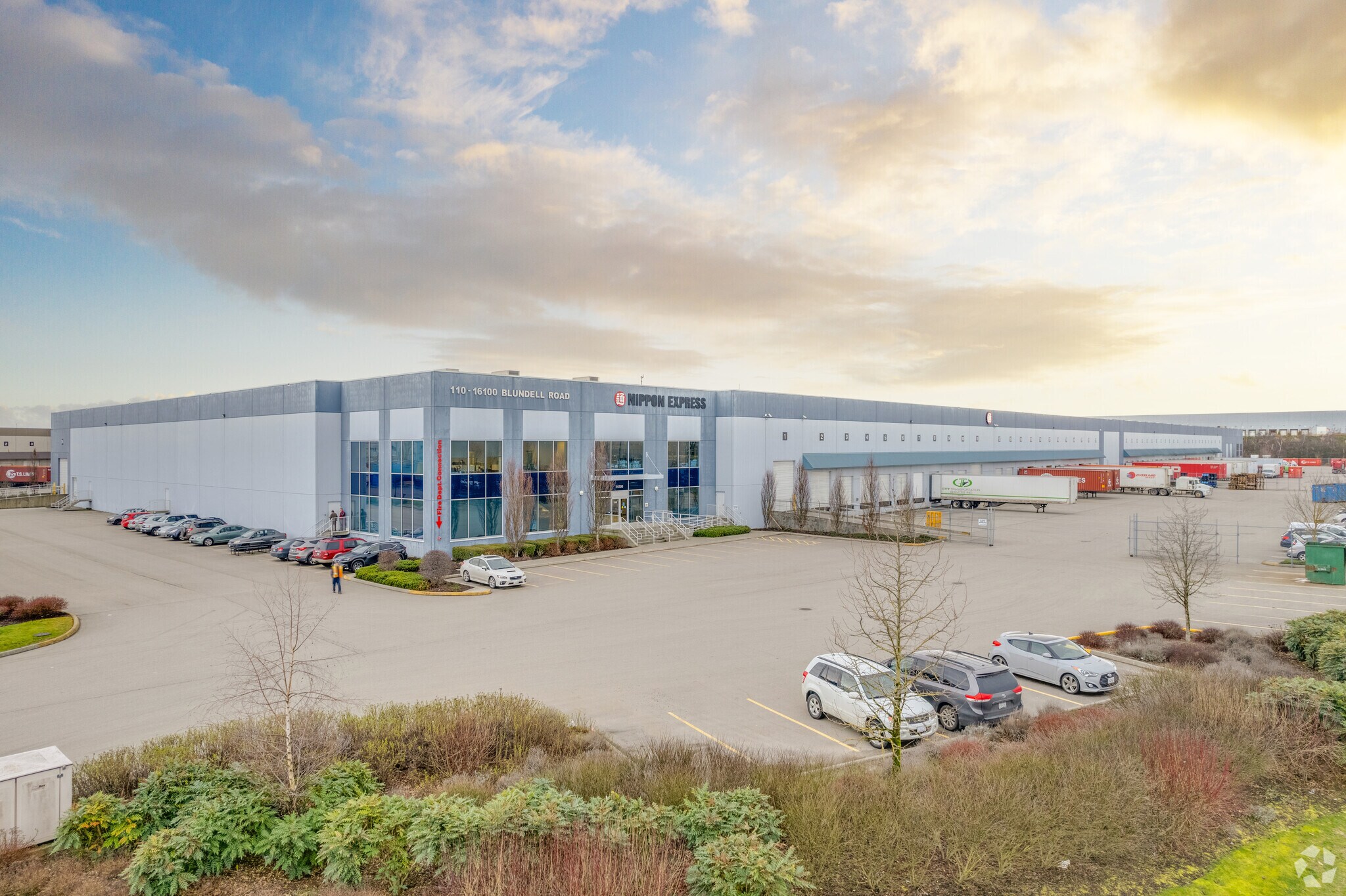 16100 Blundell Rd, Richmond, BC à vendre Photo principale- Image 1 de 1