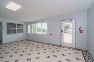 1919 Drummond Ave, Panama City, FL for lease Lobby- Image 1 of 22
