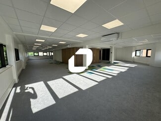 More details for 6 Rue Du Docteur Schweitzer, Seyssins - Office for Sale