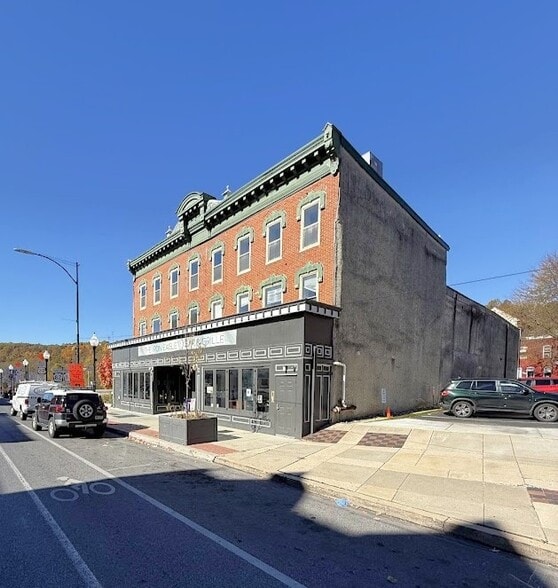 143 E Lincoln Hwy, Coatesville, PA for lease - Building Photo - Image 3 of 18