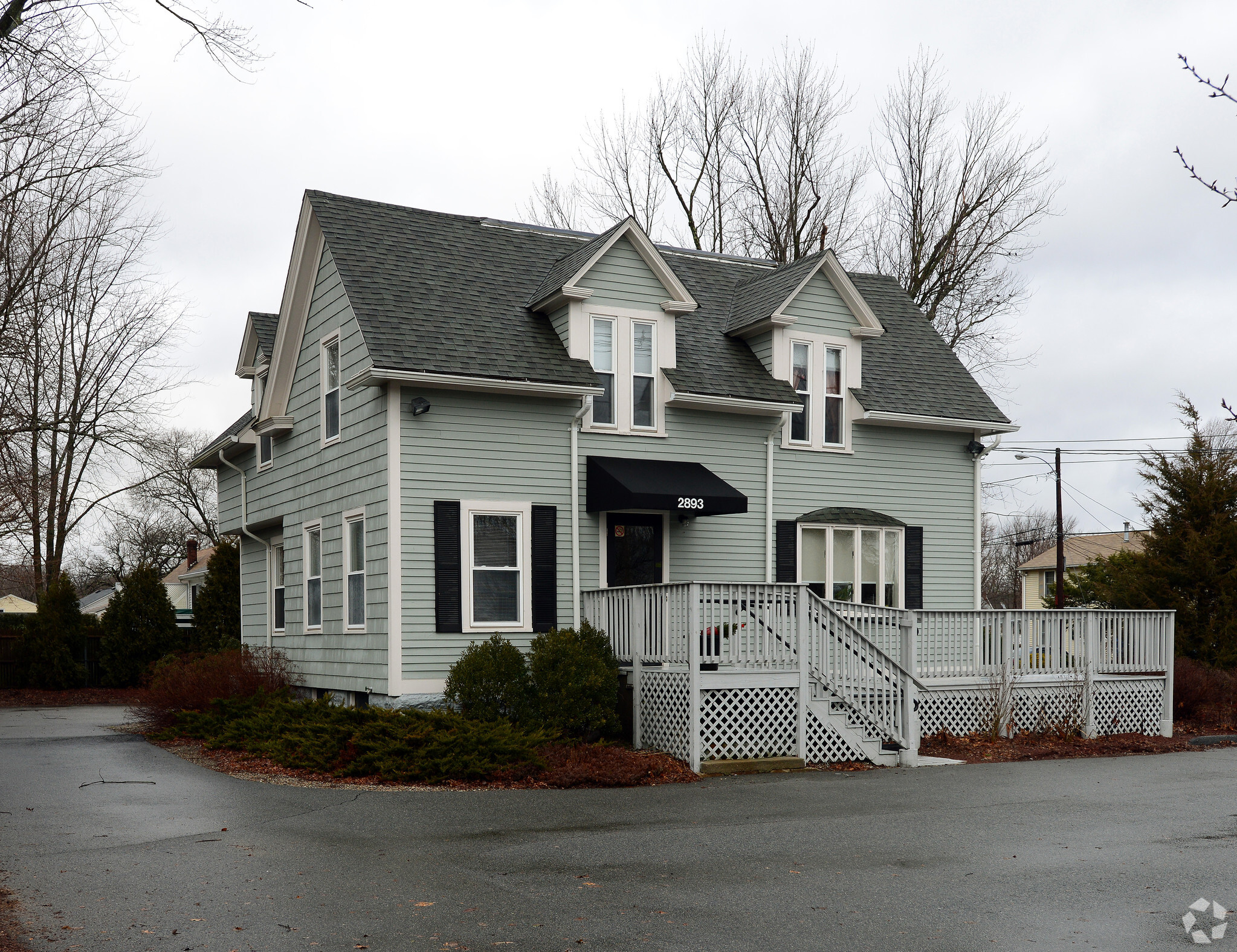 2893 Post Rd, Warwick, RI à vendre Photo principale- Image 1 de 1