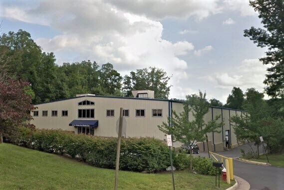 45805 Woodland Rd, Sterling, VA à vendre - Photo du bâtiment - Image 3 de 6