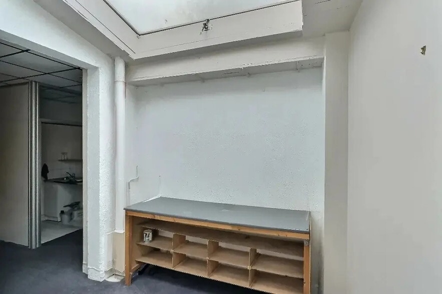 Bureau dans Paris à vendre - Photo du bâtiment - Image 3 de 10