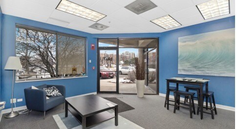 400 E 22nd St, Lombard, IL à louer - Photo intérieure - Image 3 de 21