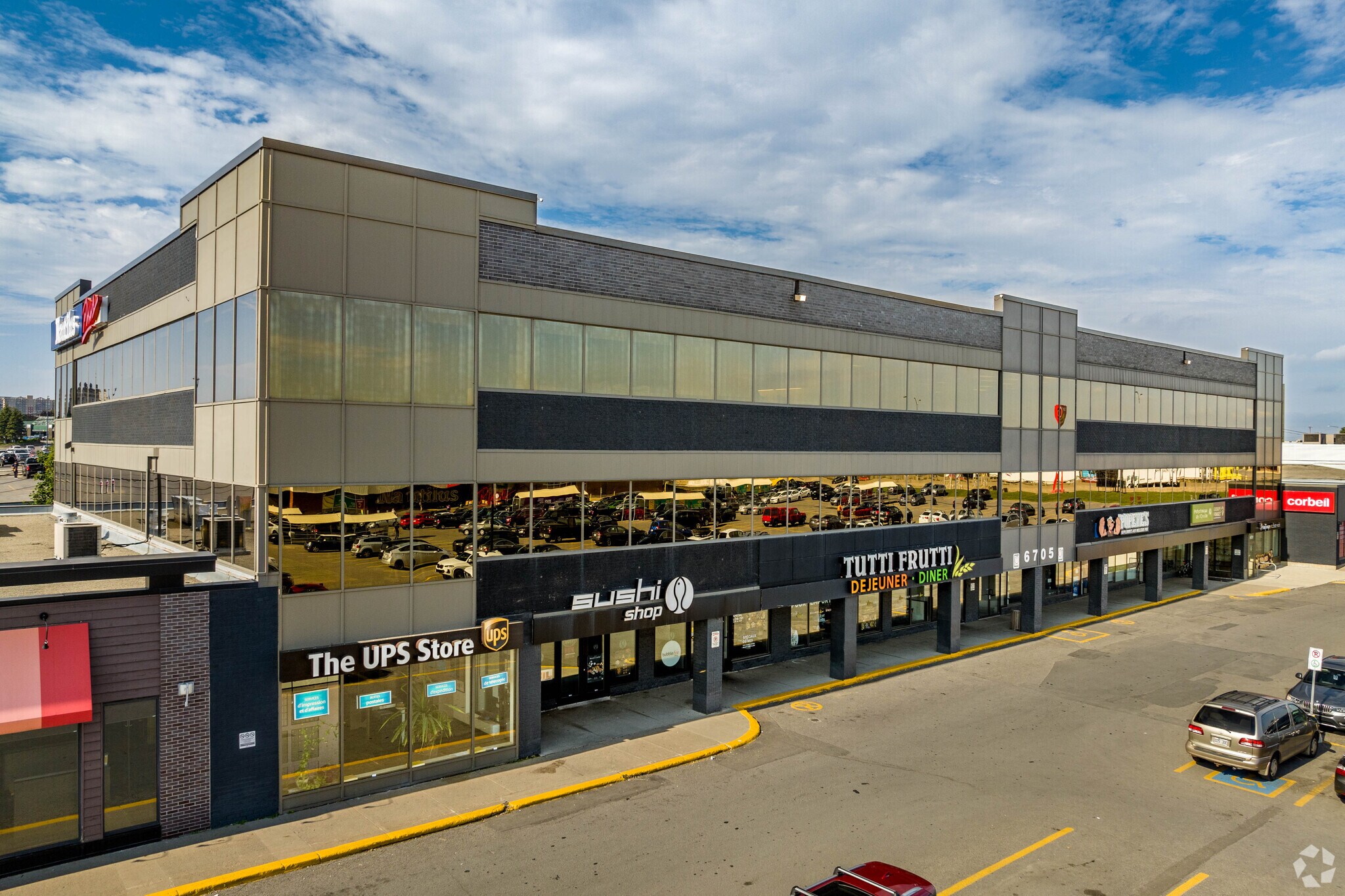 6775-6781 Rue Jean-Talon E, Montréal, QC for lease Building Photo- Image 1 of 9