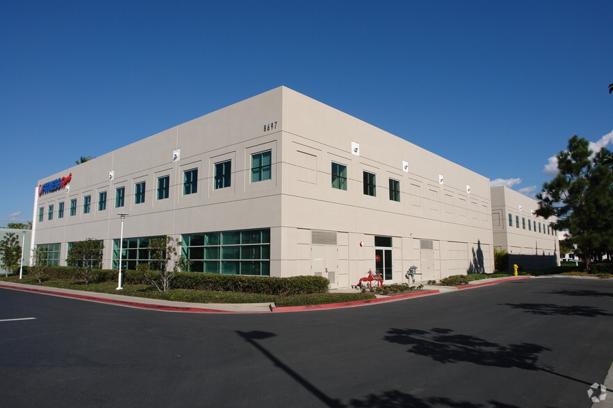 8697 Irvine Center Dr, Irvine, CA for lease - Building Photo - Image 3 of 11