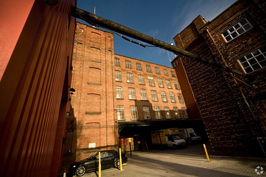 Hallam St, Stockport à louer - Photo principale - Image 1 de 4