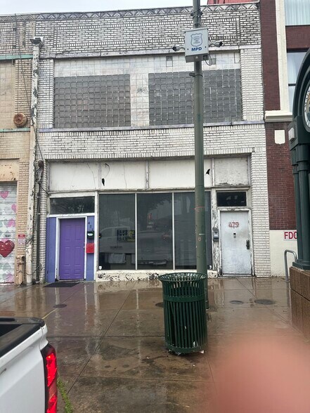 481-487 S Main St, Memphis, TN à vendre - Photo du bâtiment - Image 3 de 6