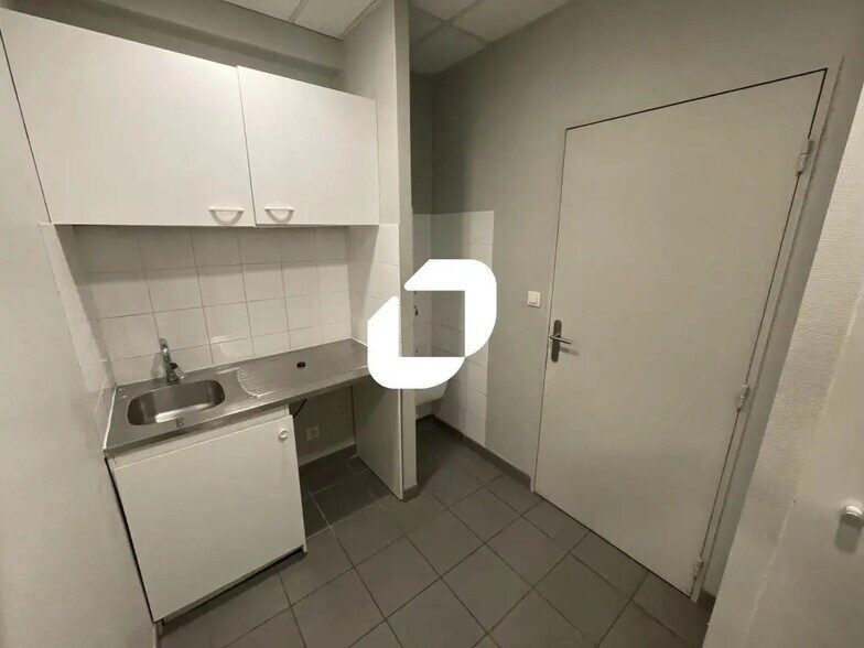 34-36 Rue Général Leclerc, Épernay à louer - Photo du bâtiment - Image 2 de 11