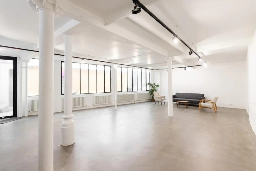 147 Rue Du Temple, Paris à louer - Photo du bâtiment - Image 2 de 7