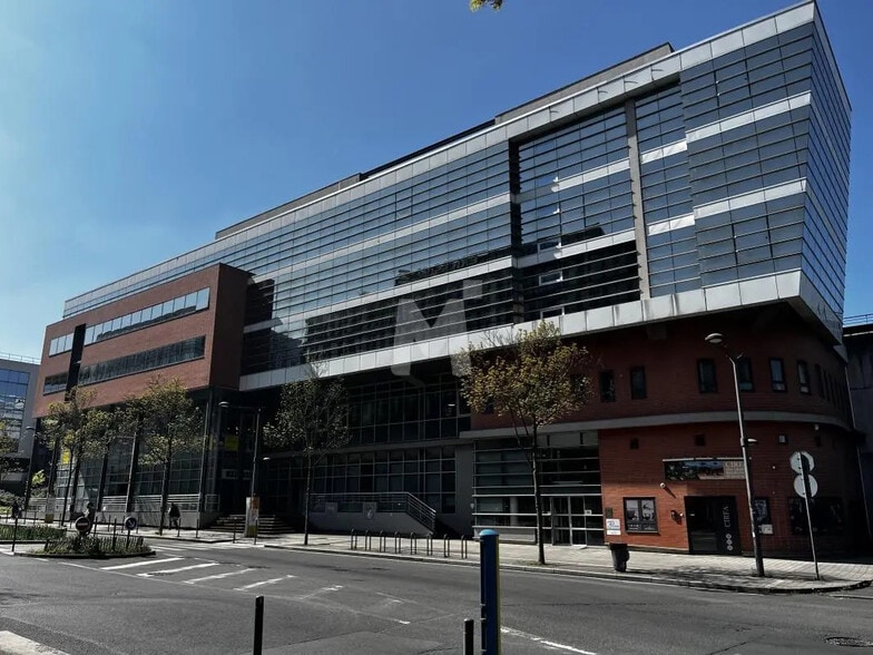 Flex in Massy for lease - Building Photo - Image 1 of 14