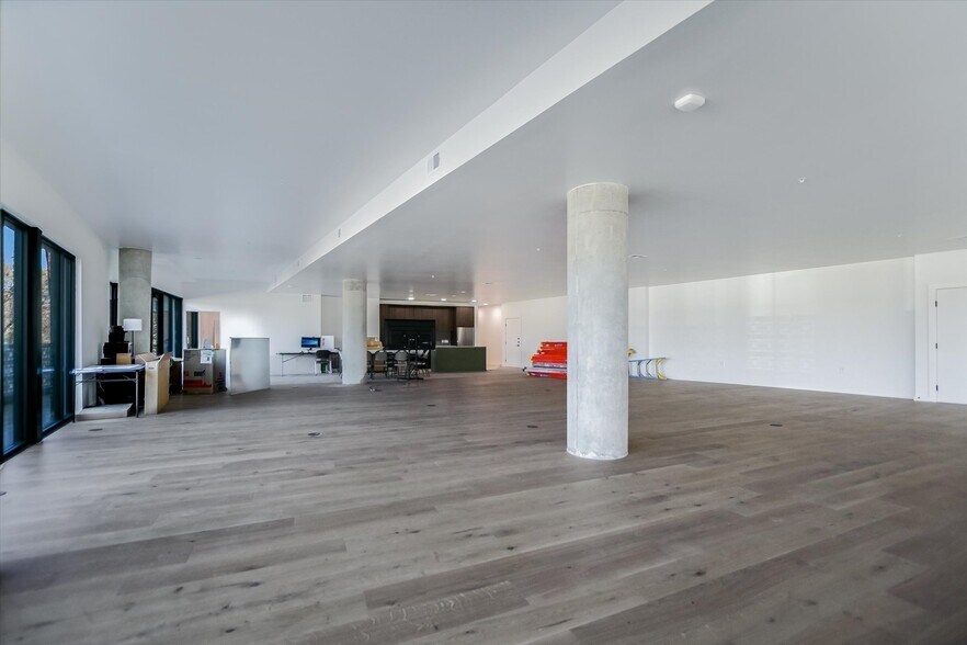 2209 S First St, Austin, TX à vendre - Photo intérieure - Image 2 de 82