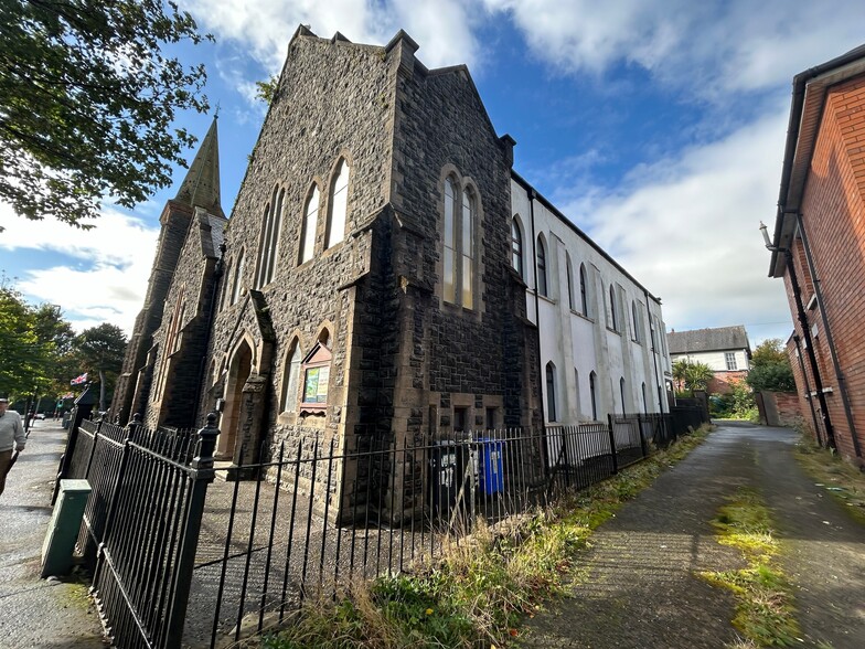 64 Woodvale Rd, Belfast for sale - Building Photo - Image 2 of 16